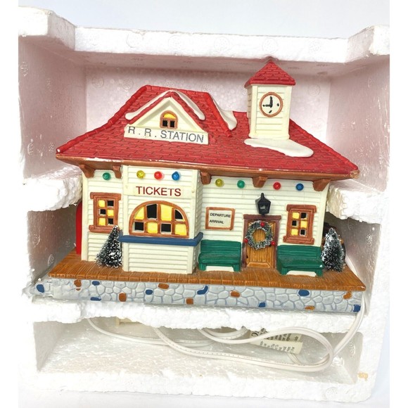 Holiday Living by Lowes Porcelain Lighted Railroad Station EUC, Christmas - Picture 7 of 16